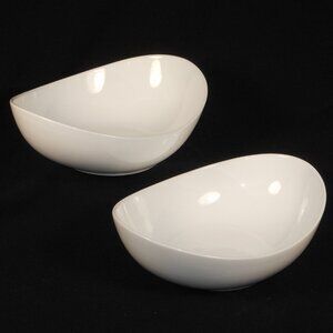 2 oval vegetable serving bowl. Simply Perfect. Fine porcelain